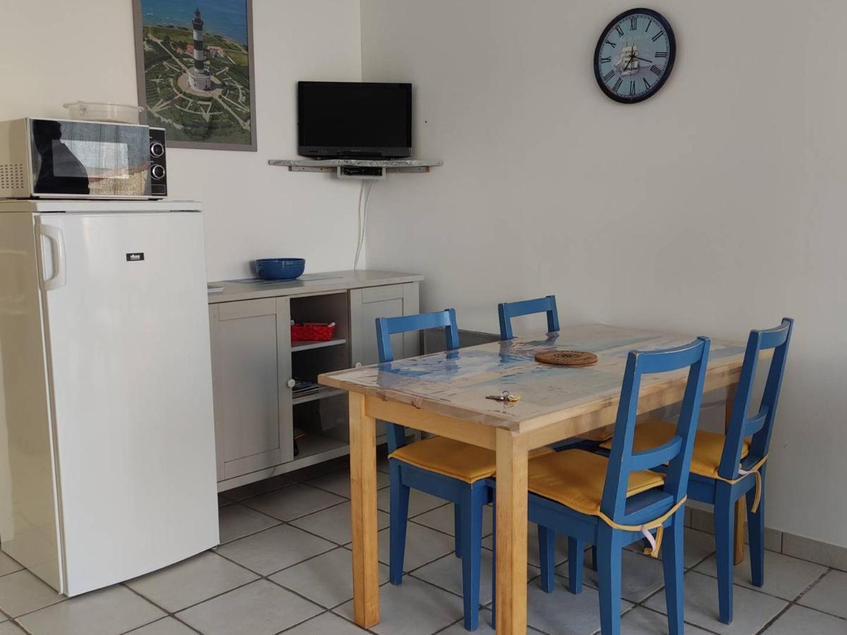 Appartement Calme Avec Piscine, Proche Marche Et Commerces - Saint-Georges D'Oleron - Fr-1-246A-117 מראה חיצוני תמונה